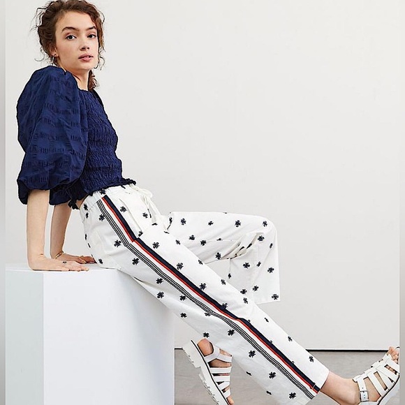Maeve Pants - Anthropologie Maeve Classic Track Pants . Size XS. Like new.